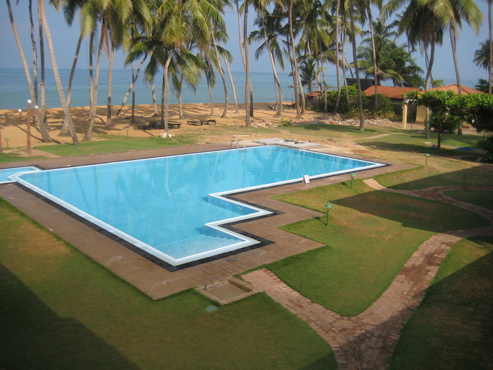 Sanmali Beach Hotel Marawila Buitenkant foto